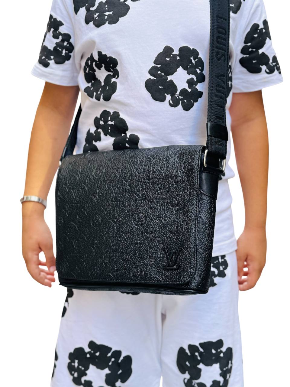 Τσαντάκι Louis Vuitton - Code 72699