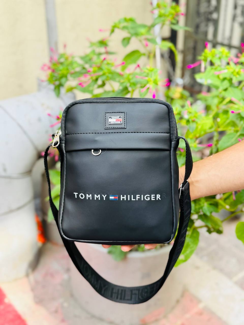 Τσαντάκι Tommy Hilfiger - Code 72718